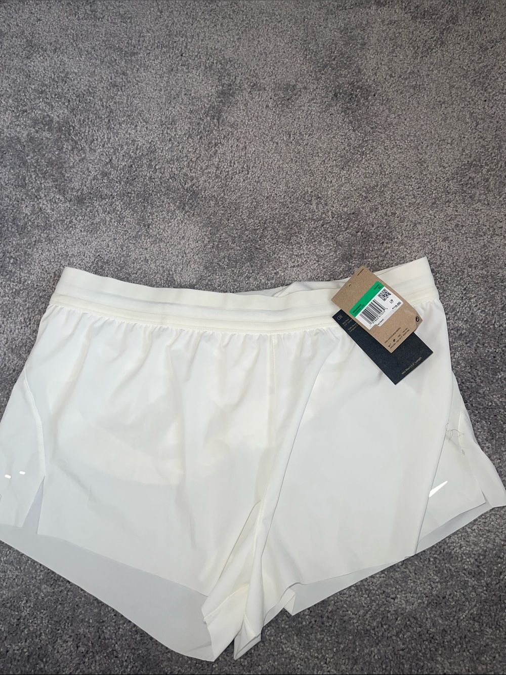 Nike Swift NWT White Women's Running Shorts with Reflective Trim
